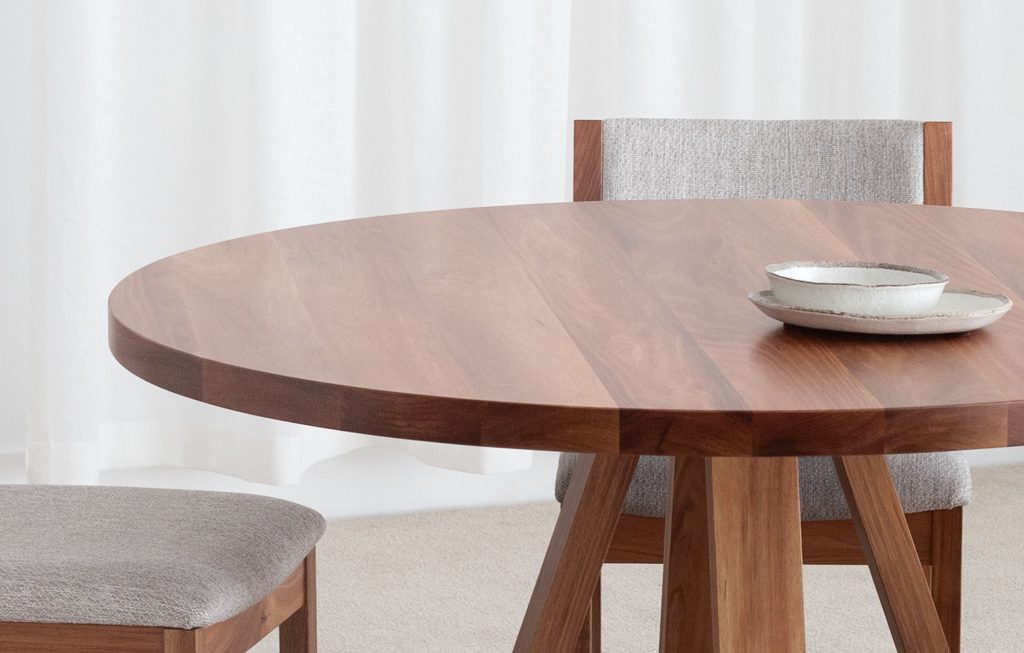 How to Choose the Best Dining Tables and Chairs for Your Space